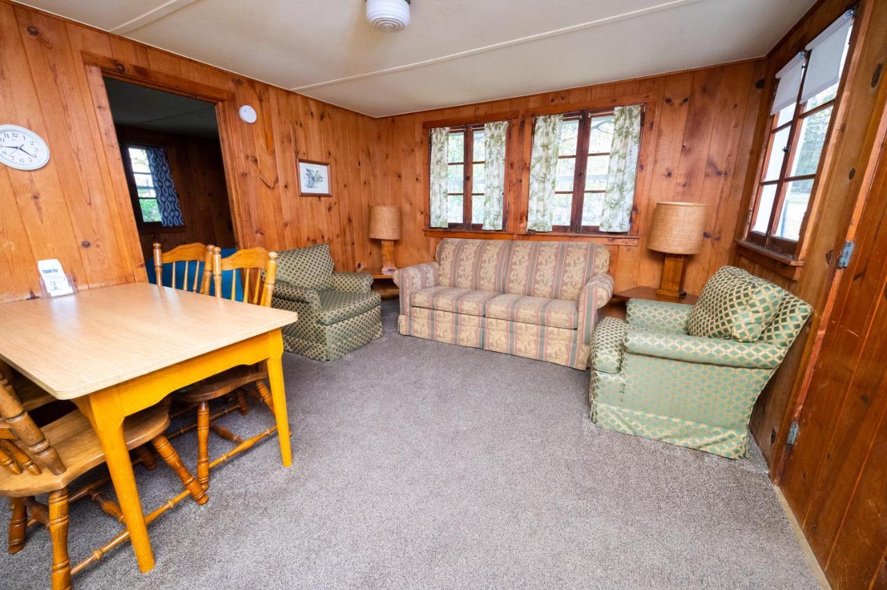 Fair Wind Motel And Cottages Clayton Extérieur photo