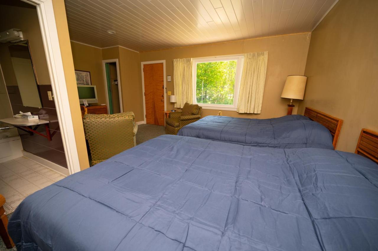Fair Wind Motel And Cottages Clayton Extérieur photo