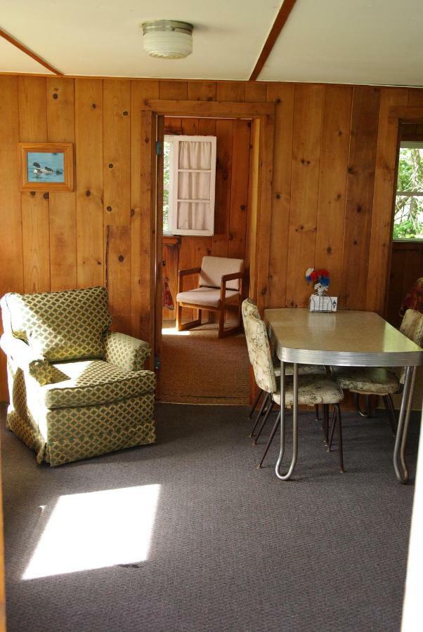Fair Wind Motel And Cottages Clayton Extérieur photo